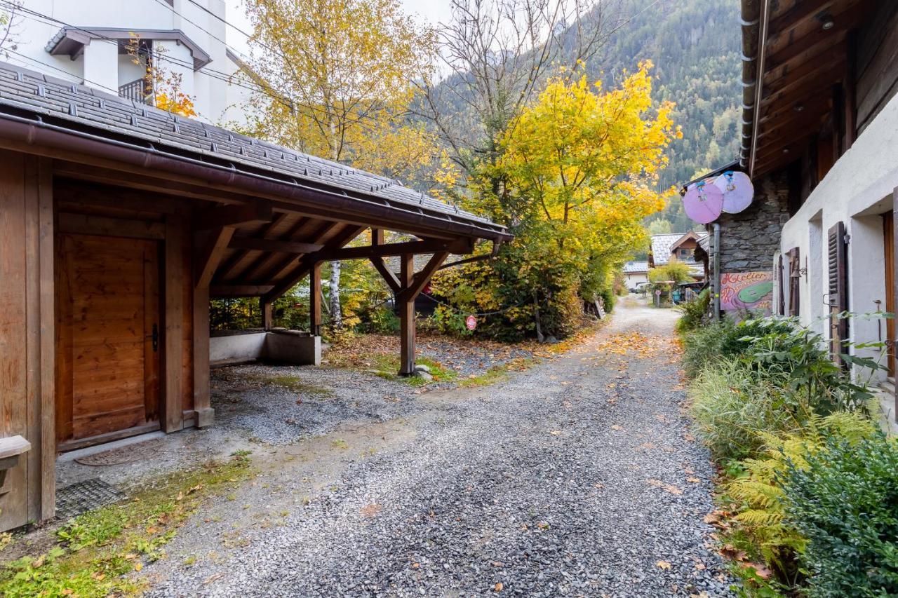 Chalet Pele - Alpes Travel - Central Chamonix - Sleeps 11 Exteriör bild