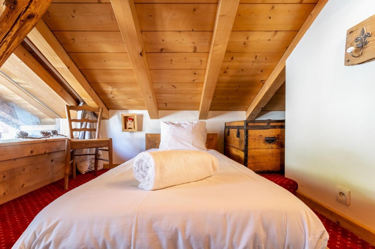 Chalet Pele - Alpes Travel - Central Chamonix - Sleeps 11 Exteriör bild