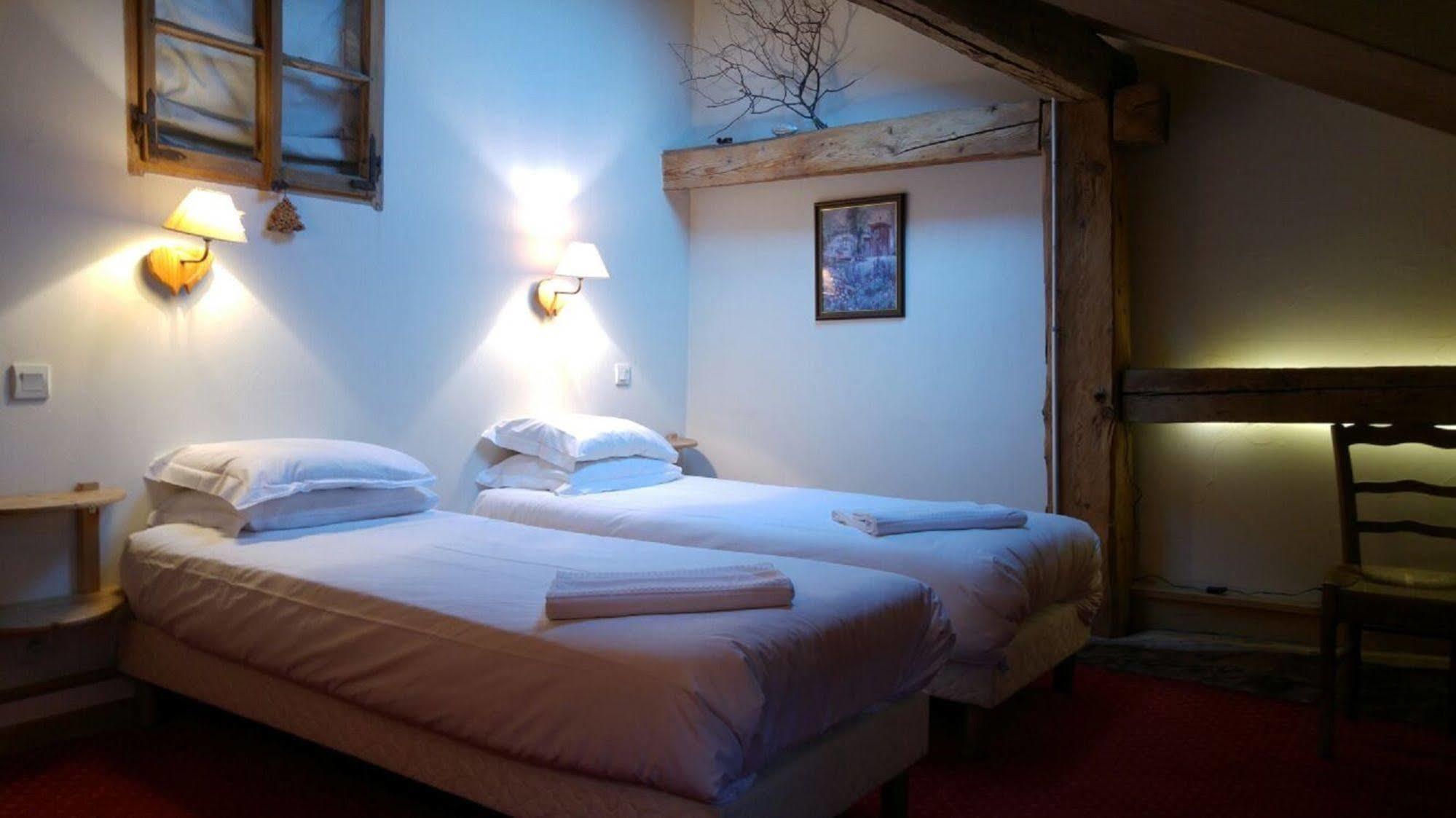 Chalet Pele - Alpes Travel - Central Chamonix - Sleeps 11 Exteriör bild
