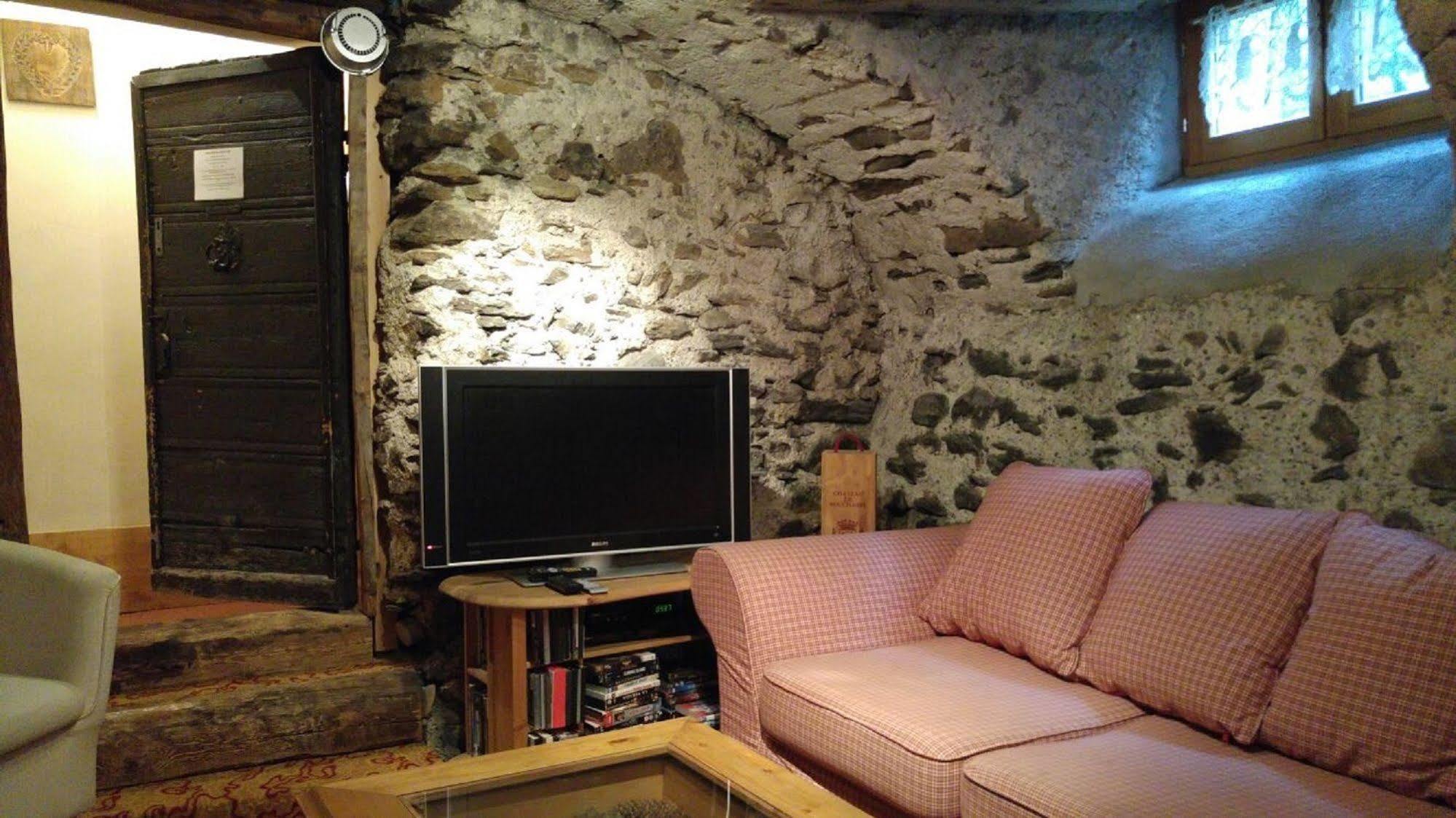 Chalet Pele - Alpes Travel - Central Chamonix - Sleeps 11 Exteriör bild