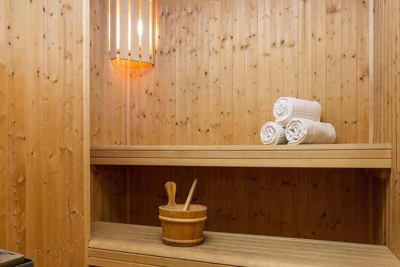 Chalet Pele - Alpes Travel - Central Chamonix - Sleeps 11 Exteriör bild